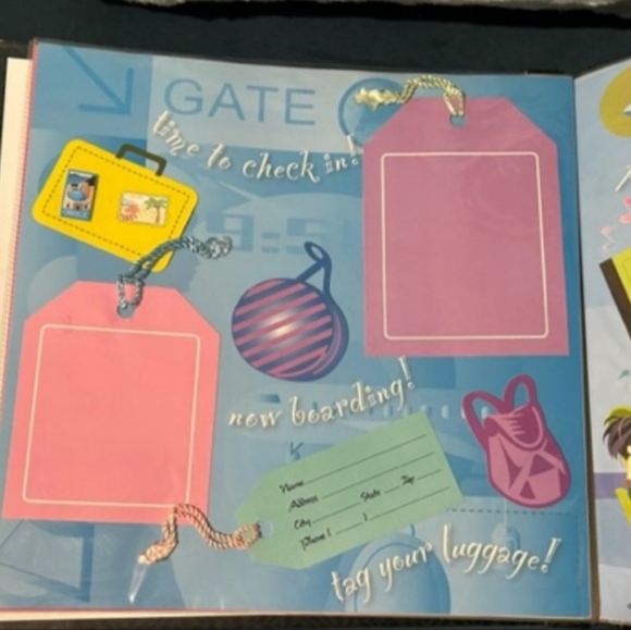 Tiny Treasures Vacation Scrapbook NWT - Picture 11 of 16